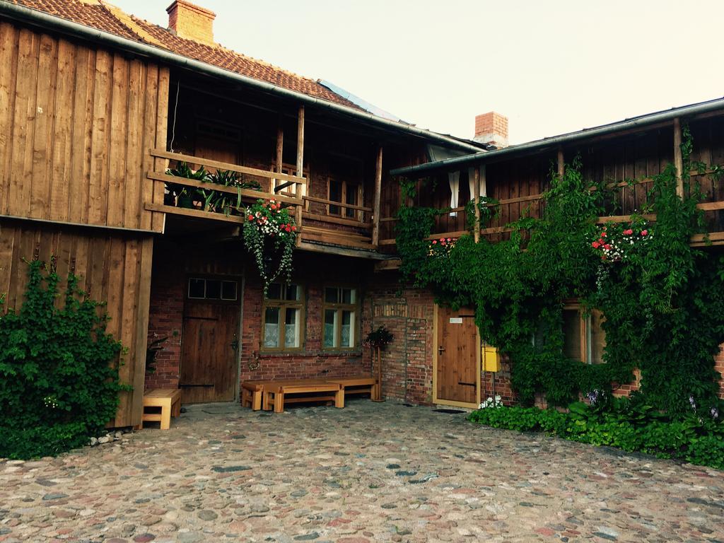 Livijas Apartamenti Appartement Kuldīga Buitenkant foto