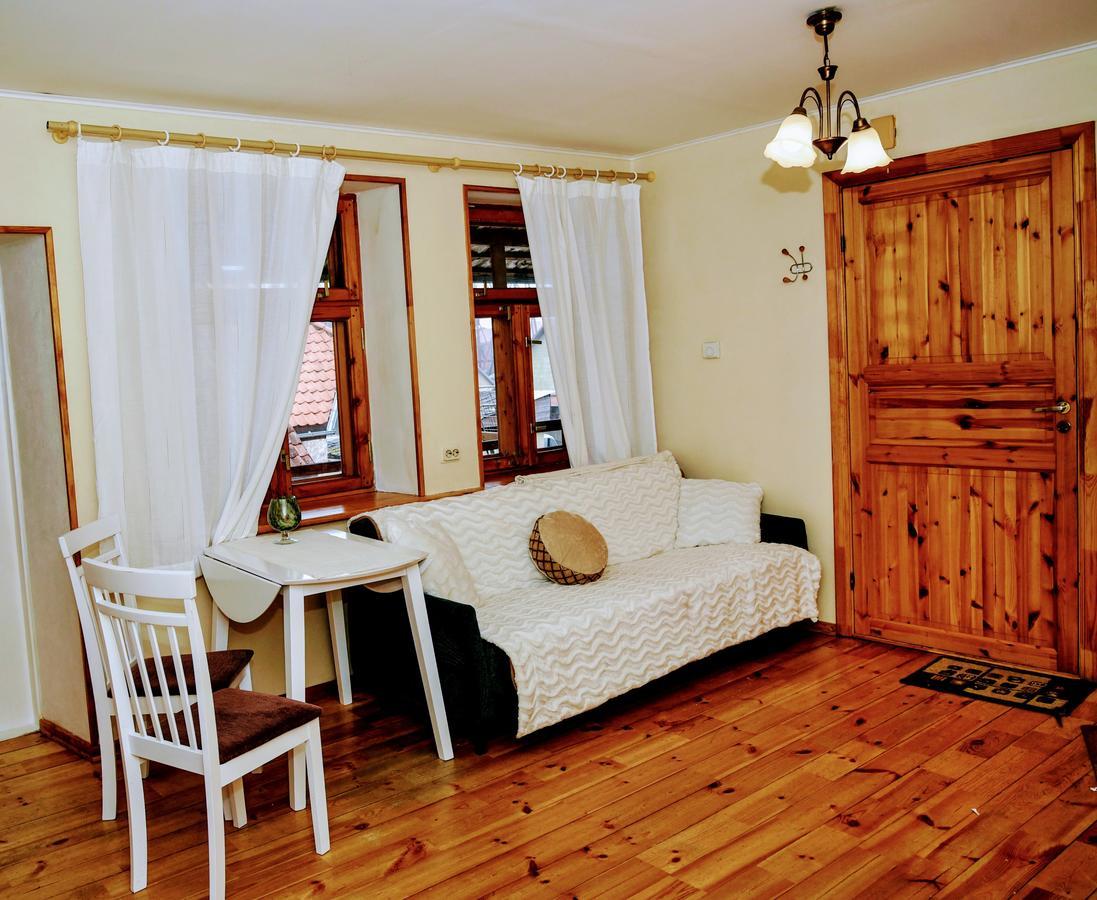Livijas Apartamenti Appartement Kuldīga Buitenkant foto