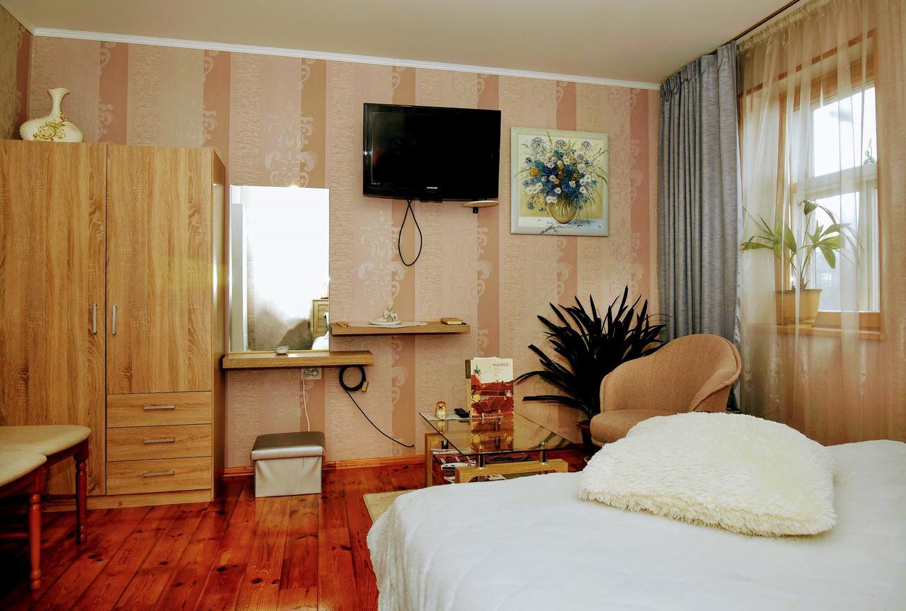 Livijas Apartamenti Appartement Kuldīga Buitenkant foto
